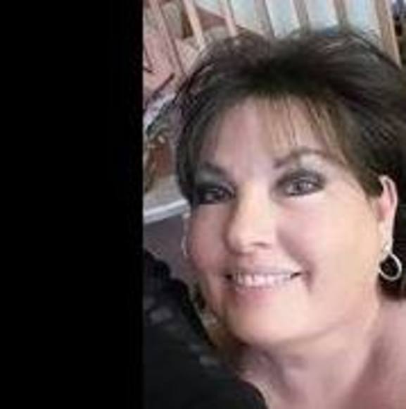 Meet your Posher, Sharon - Picture 1 of 1